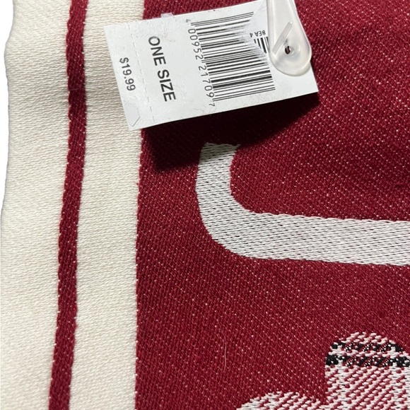 DISNEY HOME KITCHEN TOWEL - Picture 3 of 3